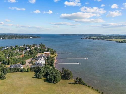 6 Maple Grove Avenue, Charlottetown, PE 