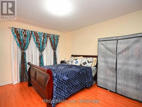 166 - 80 Acorn Place, Mississauga, ON - Indoor Photo Showing Bedroom