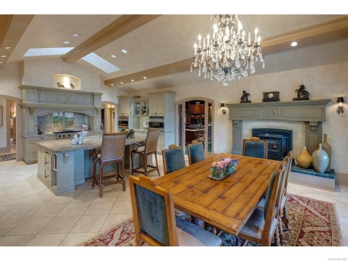 3445 Beach Dr, Oak Bay, BC 