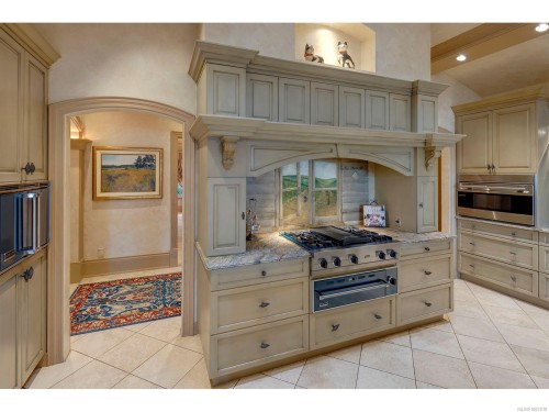 3445 Beach Dr, Oak Bay, BC 