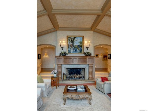 3445 Beach Dr, Oak Bay, BC 