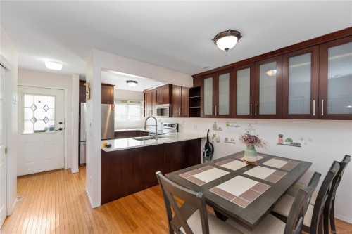 3014 Scott St, Victoria, BC 