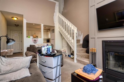 308-3225 Alder St, Victoria, BC - Outdoor With Exterior