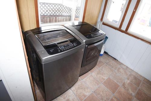 1404 Soues Street, Clinton, BC - Indoor Photo Showing Other Room