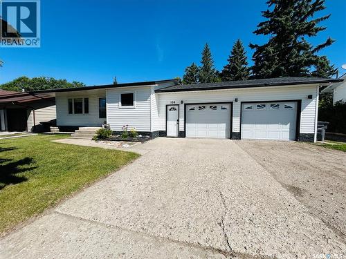 108 Wright Road, Moosomin, SK - Outdoor