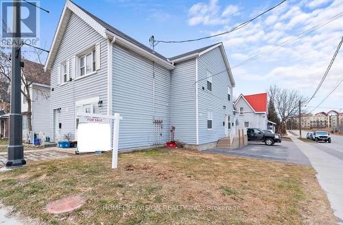 78 FRONT STREET S  Orillia, ON L3V 4S3