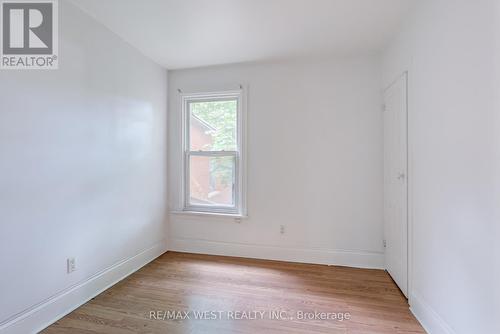 673 Wilson Street, Hamilton, ON - Indoor Photo Showing Other Room
