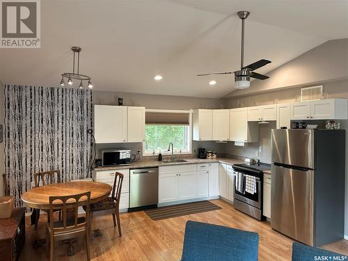 112 3Rd Avenue S, Big River, SK - Indoor Photo Showing Kitchen With Stainless Steel Kitchen
