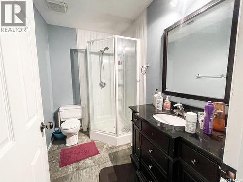 516 5Th Avenue W, Meadow Lake, SK - Indoor Photo Showing Bathroom