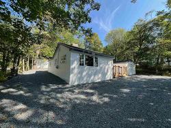 4006 Highway 2  Fletchers Lake, NS B2T 1A3