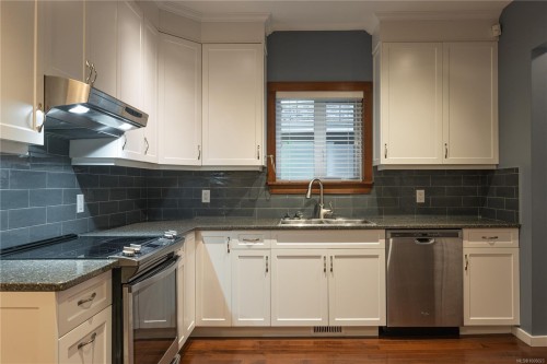 351 Wesley St, Nanaimo, BC 