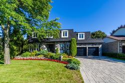 8170 Rue Santiago  Brossard, QC J4X 1T6