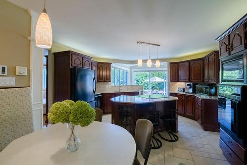 Kitchen - 8170 Rue Santiago, Brossard, QC - Indoor