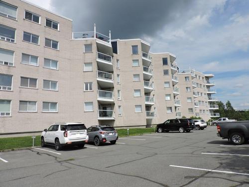 105-11500 10e Avenue  Saint-Georges, QC G5Y 7S5