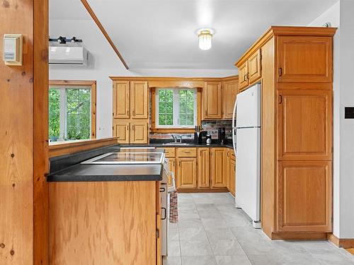 59 West Side Road, Sheet Harbour, NS 