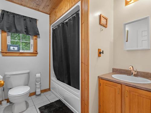 59 West Side Road, Sheet Harbour, NS 