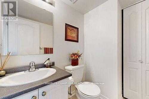 304 - 35 Strangford Lane S, Toronto, ON - Indoor Photo Showing Bathroom