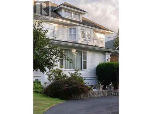 312 Latimer Street, Nelson, BC - Outdoor
