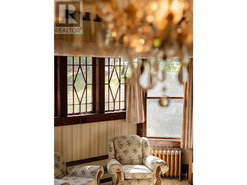 312 Latimer Street, Nelson, BC - Indoor Photo Showing Other Room