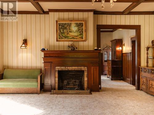 312 Latimer Street, Nelson, BC - Indoor With Fireplace