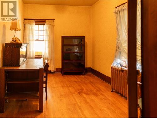 312 Latimer Street, Nelson, BC - Indoor