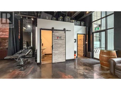 3030 Pandosy Street, Kelowna, BC 