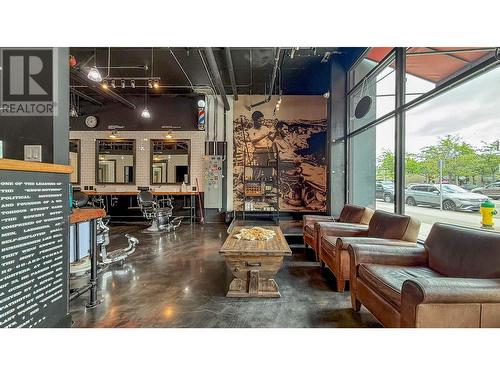 3030 Pandosy Street, Kelowna, BC 