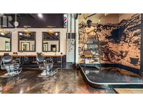 3030 Pandosy Street, Kelowna, BC 