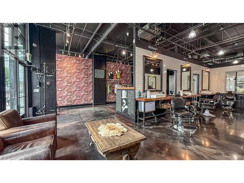 3030 Pandosy Street, Kelowna, BC 