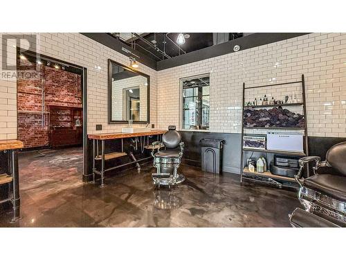 3030 Pandosy Street, Kelowna, BC 