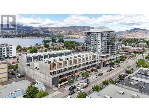 3030 Pandosy Street, Kelowna, BC 