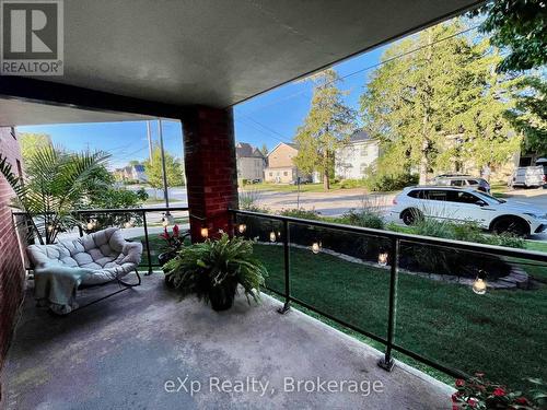 105 - 536 11Th Avenue E, Hanover, ON - Outdoor