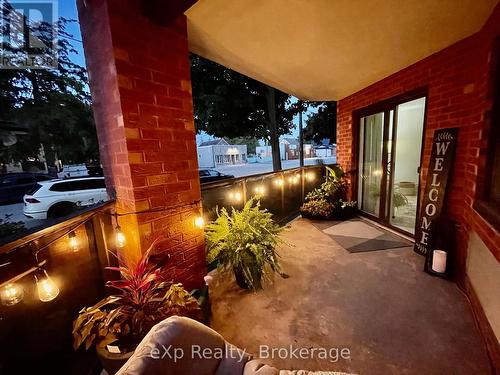 105 - 536 11Th Avenue E, Hanover, ON - Outdoor