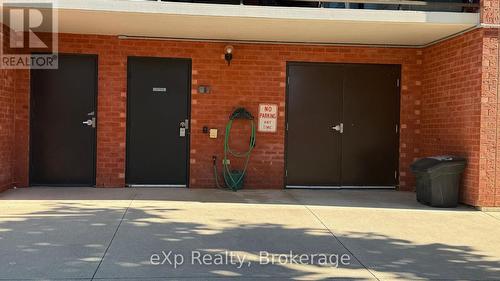 105 - 536 11Th Avenue E, Hanover, ON - Outdoor