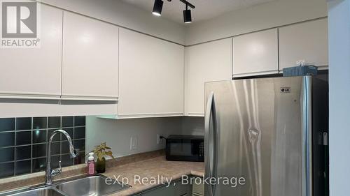 105 - 536 11Th Avenue E, Hanover, ON - Indoor Photo Showing Kitchen With Double Sink