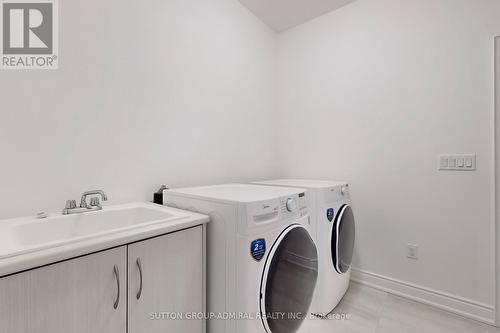 5 Culbert Road, Bradford West Gwillimbury, ON - Indoor Photo Showing Laundry Room