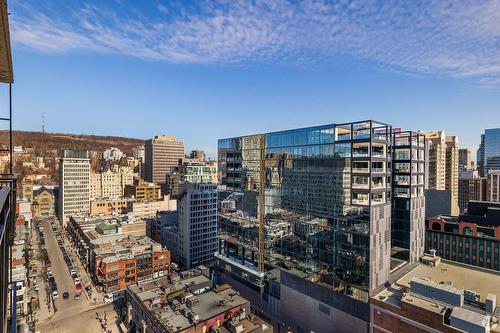 View - 604-1420 Rue Crescent, Montréal (Ville-Marie), QC - Outdoor With View