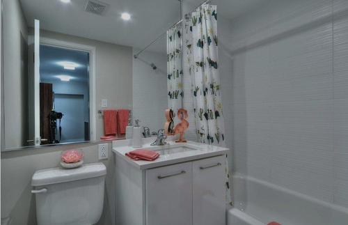 Bathroom - 85-2070 Boul. De Maisonneuve O., Montréal (Ville-Marie), QC - Indoor Photo Showing Bathroom