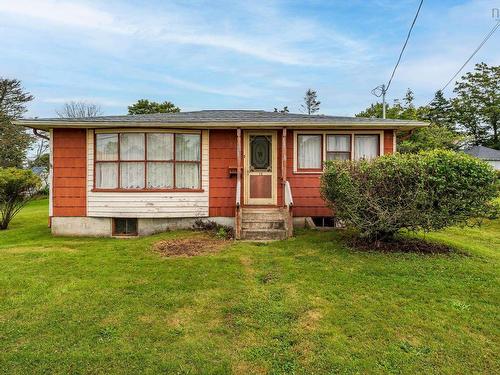 18 Shaw Avenue, Yarmouth, NS 