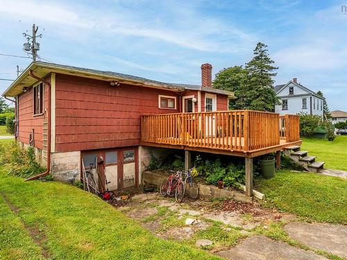 18 Shaw Avenue, Yarmouth, NS 