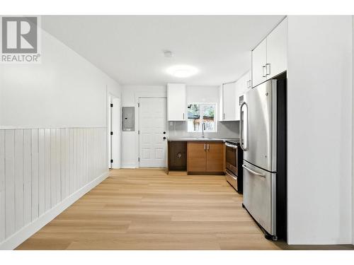 3771 Thompson View Street, Ashcroft, BC - Indoor Photo Showing Kitchen
