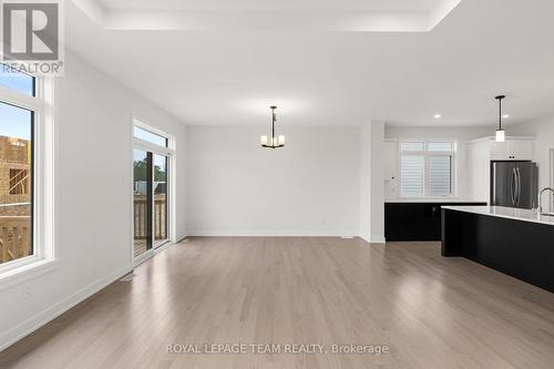 1017 Moore Street, Brockville, ON - Indoor Photo Showing Kitchen