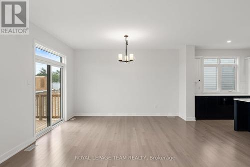 1017 Moore Street, Brockville, ON - Indoor Photo Showing Other Room