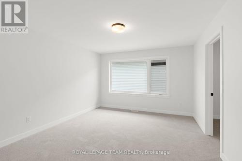 1017 Moore Street, Brockville, ON - Indoor Photo Showing Other Room