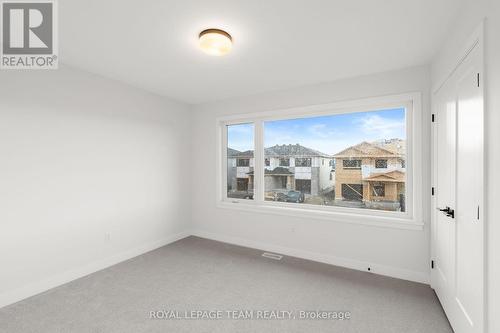 1017 Moore Street, Brockville, ON - Indoor Photo Showing Other Room