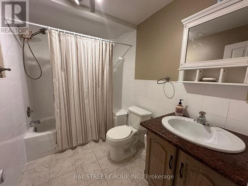 Basemant - 20 Ashdown Crescent, Richmond Hill, ON - Indoor Photo Showing Bathroom