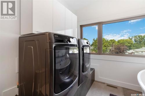 314 Fifth Avenue E, Watrous, SK - Indoor Photo Showing Laundry Room