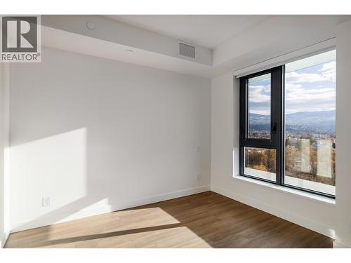 3699 Capozzi Road Unit# 909, Kelowna, BC - Indoor Photo Showing Other Room