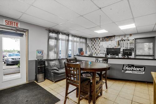 Garage - 4539 Ch. Gascon, Mascouche, QC - Indoor