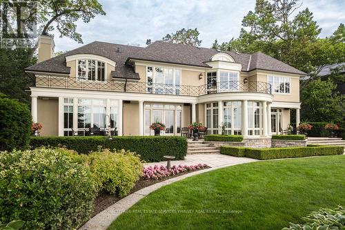 6 Ennisclare Drive W, Oakville, ON - Outdoor With Facade